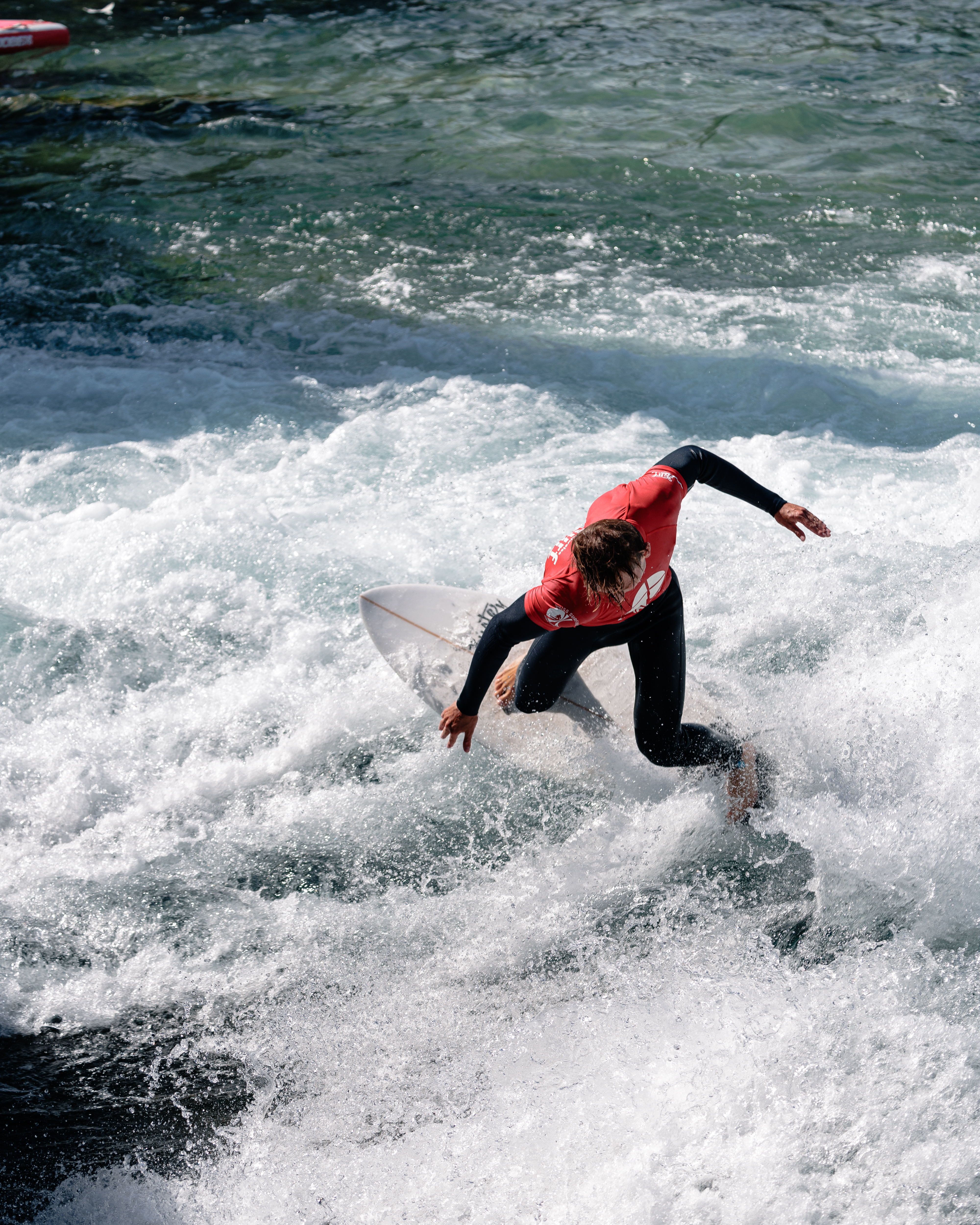 Lorin Schärz Rapid Surfing 8